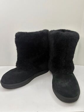 UGG Patten Black Suede & Sherpa Winter Boots Size 7